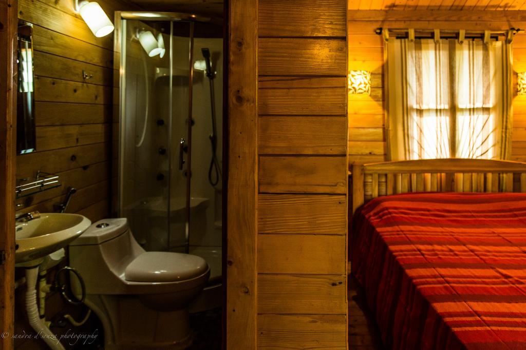 Pele's Windsong Wood On The Beach Guest house