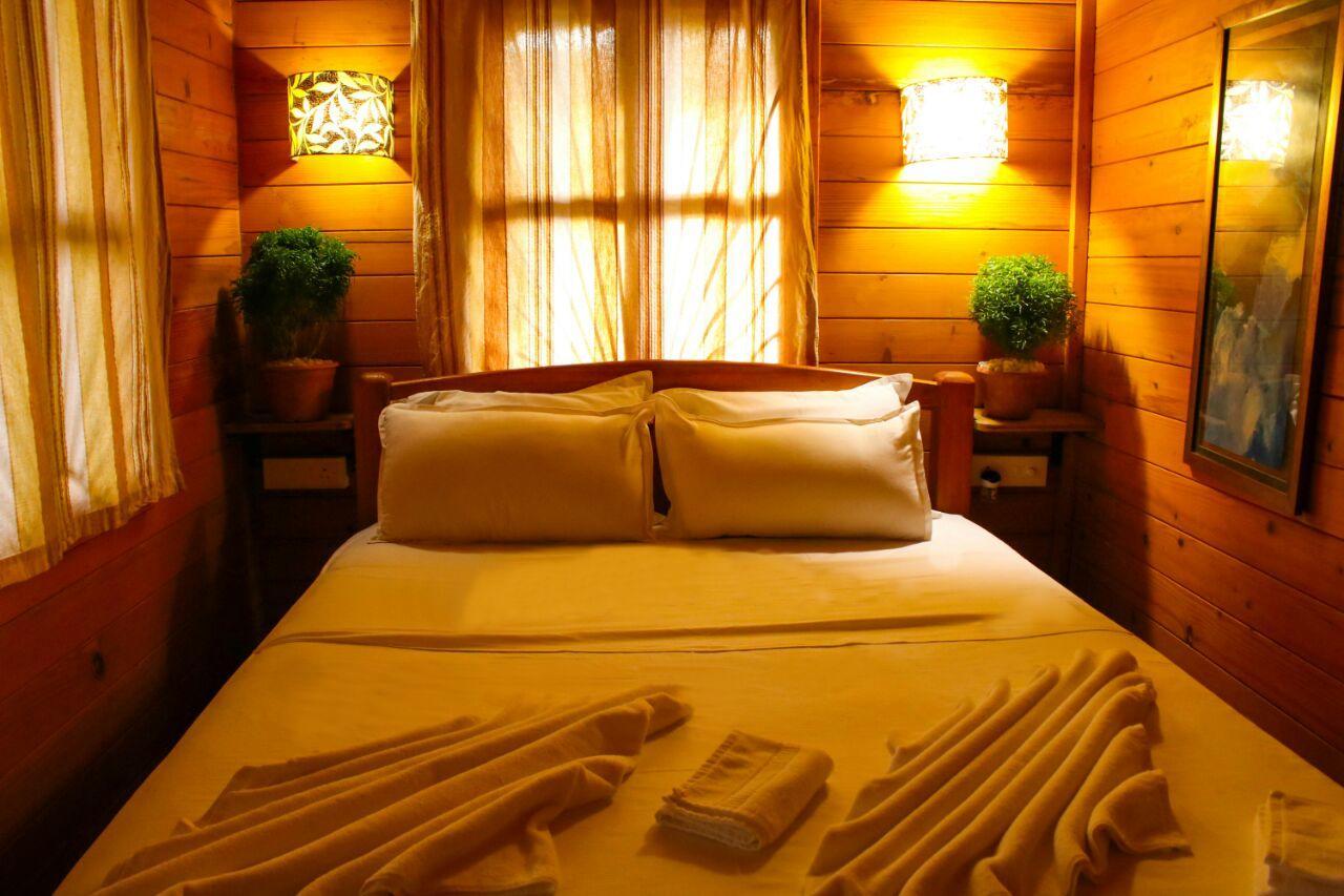 Guest house Pele's Windsong Wood On The Beach